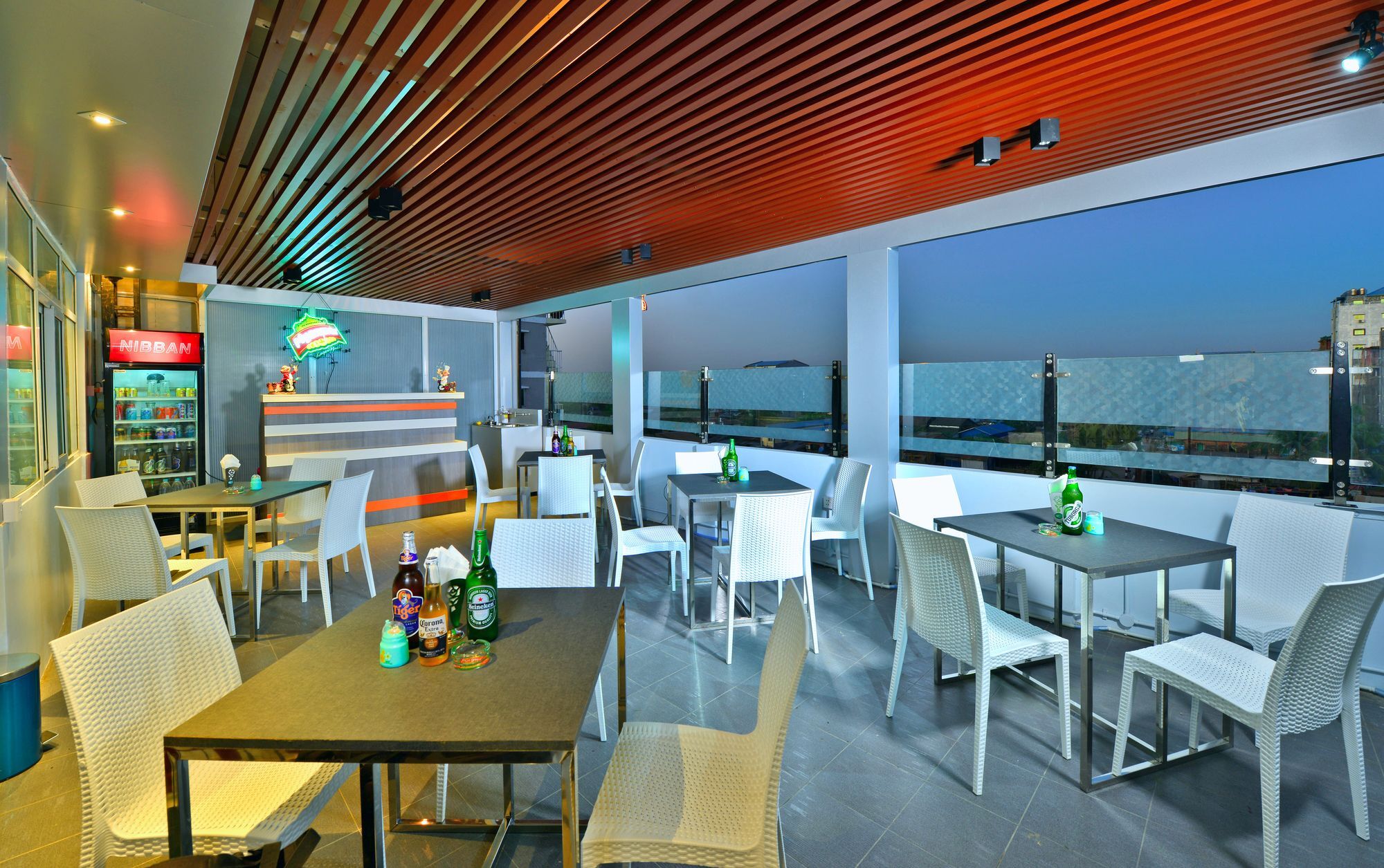 Okkala Hotel Yangon Exterior photo